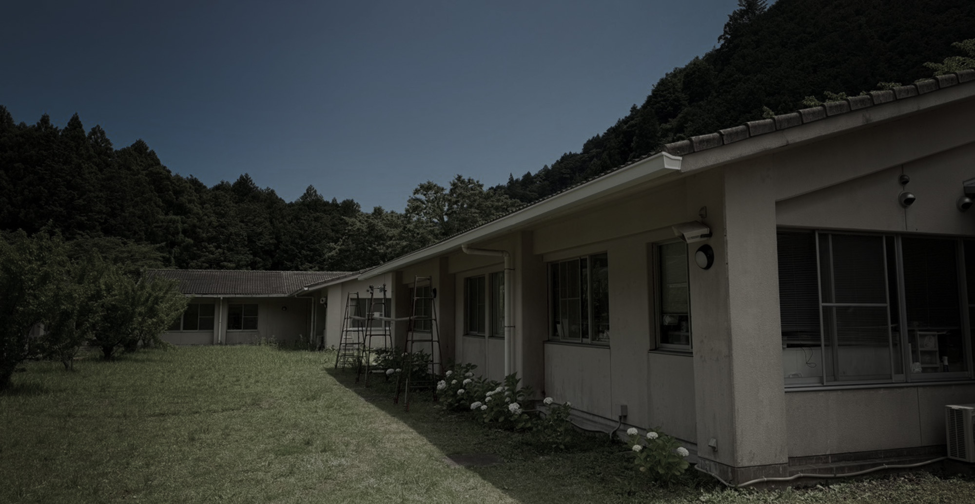 頼みやすい身近なプロとして 、お客様のご要望にまっすぐ応える。  三重県北牟婁郡を拠点に建築板金工事を手がける城戸建築板金