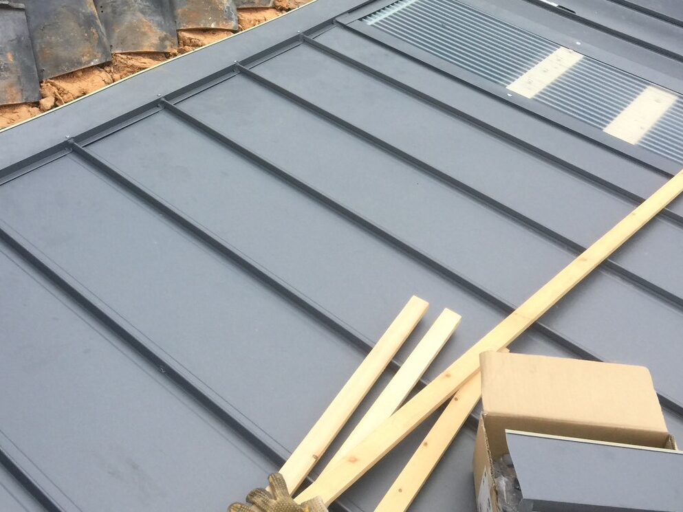 LINE_ALBUM_屋根_251201_5