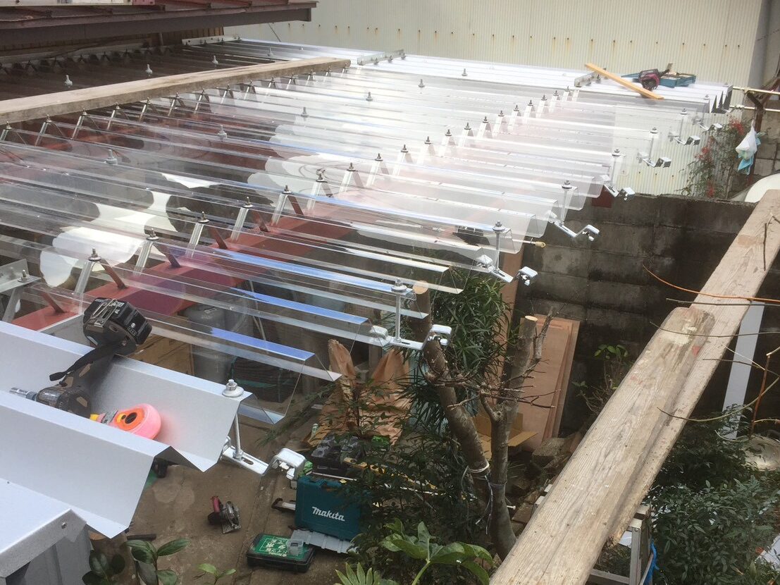 LINE_ALBUM_屋根_251201_11